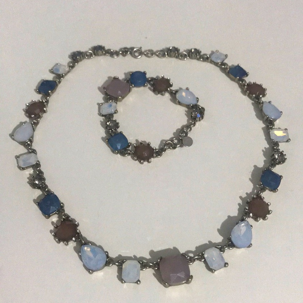 Bracelet and necklace set